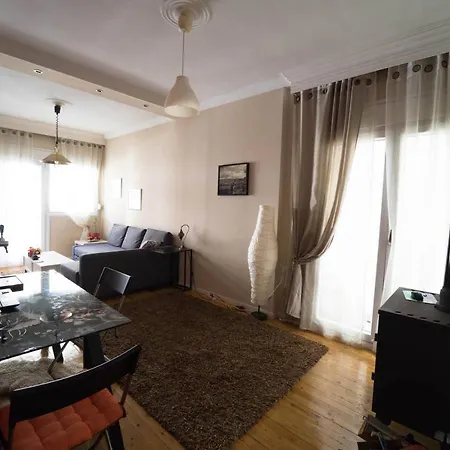 Alexandros Cozy Daire Selanik