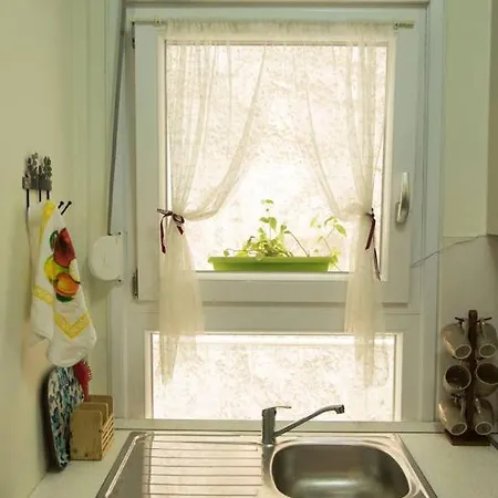 Alexandros Cozy Daire *